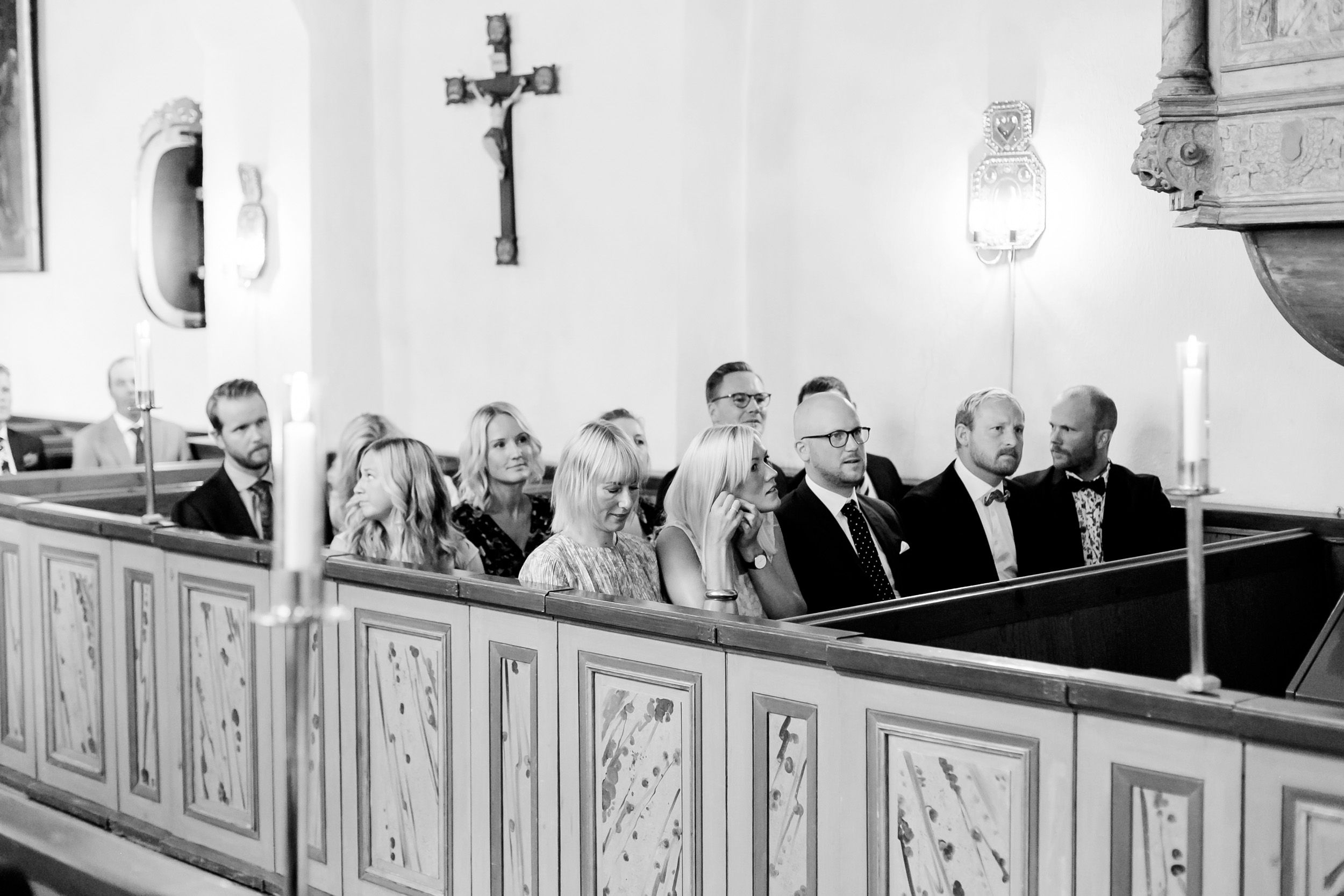 Bröllop i Västerås mellan Carolin och Johan. Steam Hotel. Rytterne kyrka och lilla Rytterne kyrkoruin. Fest på Tidö-Lindö utanför Västerås.