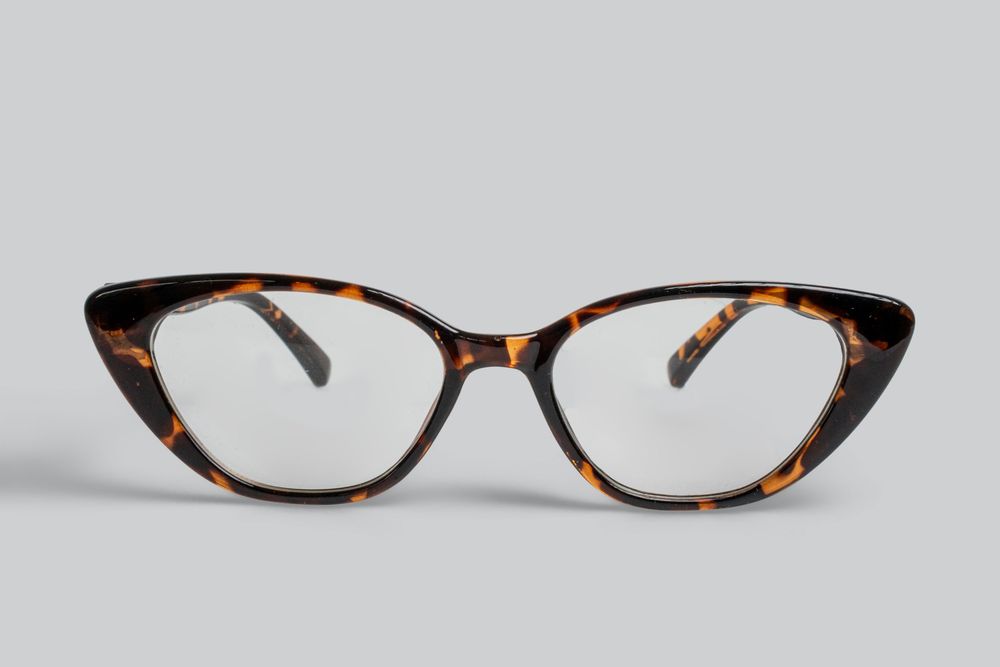 High-quality commercial product photography of stylish eyewear and sunglasses, shot in an Auckland photography studio.