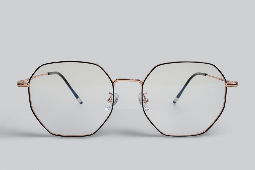 High-quality commercial product photography of stylish eyewear and sunglasses, shot in an Auckland photography studio.