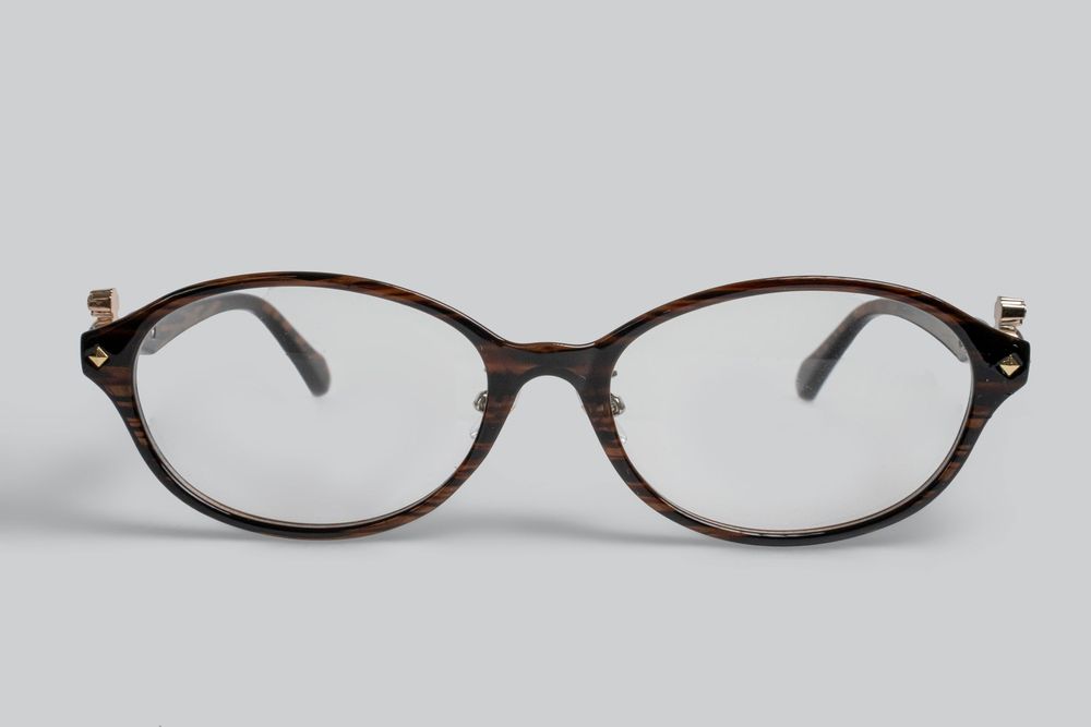 High-quality commercial product photography of stylish eyewear and sunglasses, shot in an Auckland photography studio.