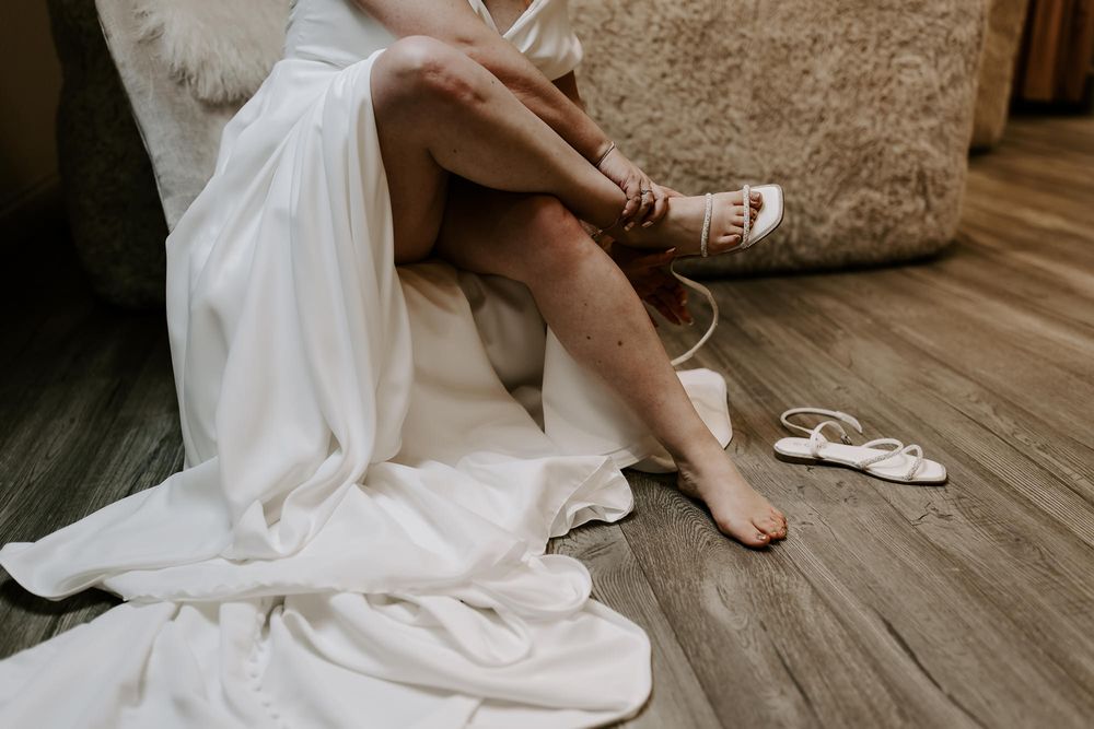 bride getting ready
