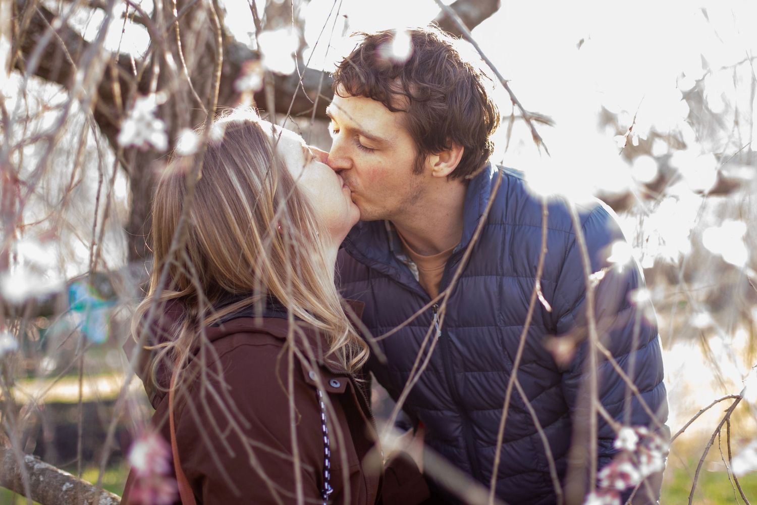 Cherry Blossom Photos at Ault Park by Emily Lupton Photography engagement and couple photographers near cincinnati, blue ash, reading, mason
