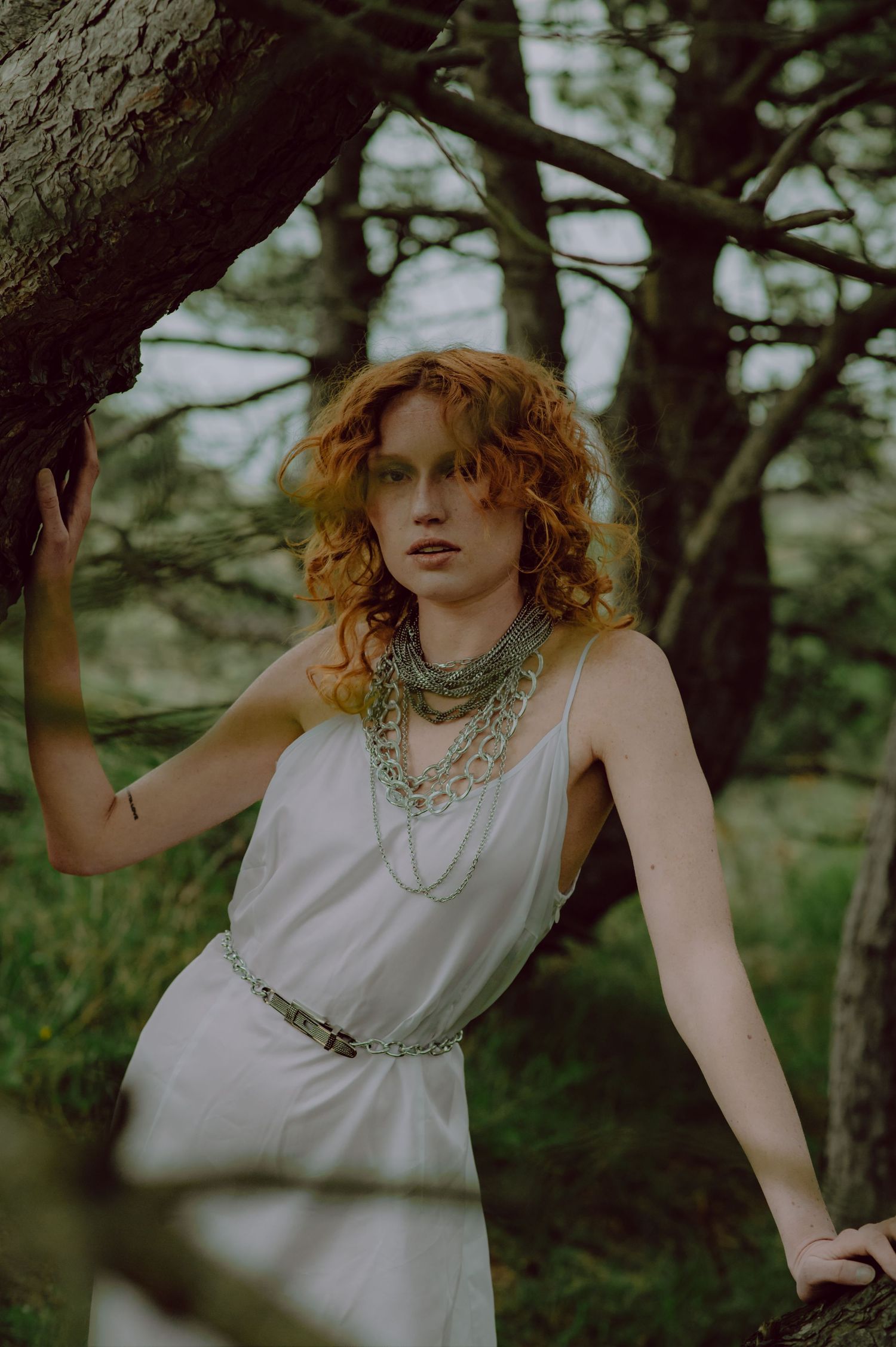 ART82STUDIO offers full-service fashion and e-commerce photography in Amsterdam.