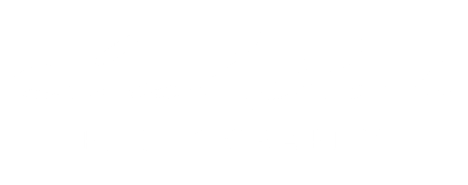 Local Roots Photography Logo