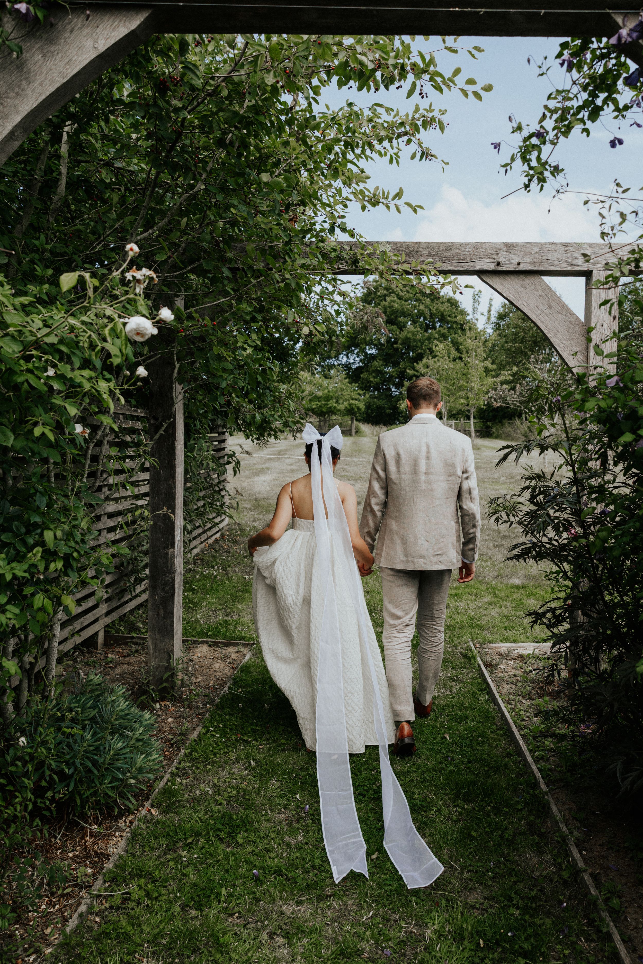 Natural wedding photography at Nymans Gardens National Trust