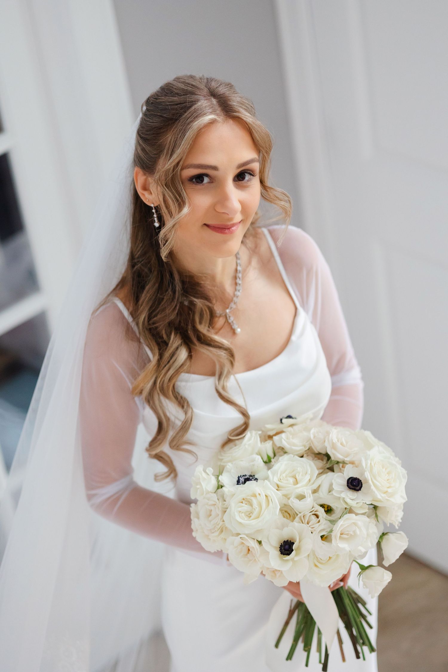 Relaxed portrait of Ohio bride captured by Tom Forrest Photography.