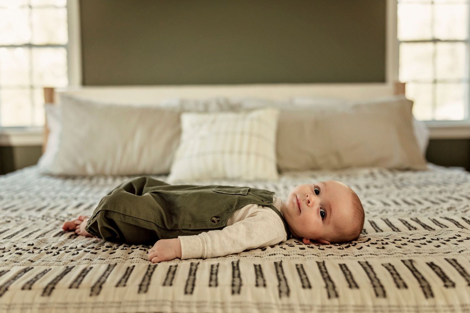Kristen Leigh Photography Central & North Shore Massachusetts Lifestyle newborn family photographer