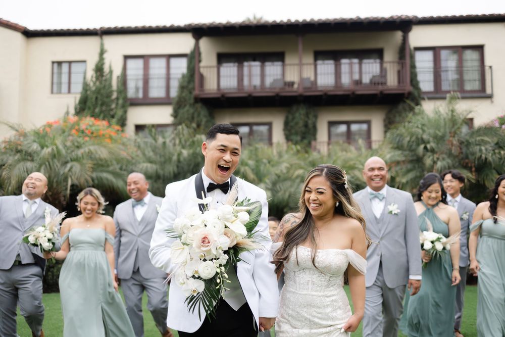 Wedding Party photos at Estancia La Jolla hotel & Spa