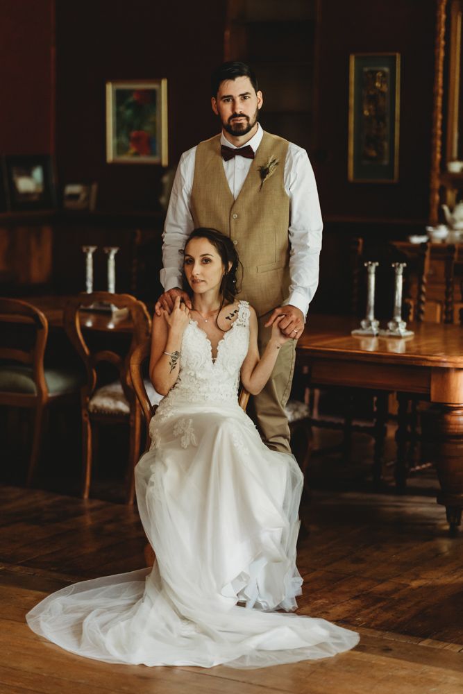formal wedding photos, heritage house wedding, Motueka photographer, photographer Blenheim, editorial photographer,