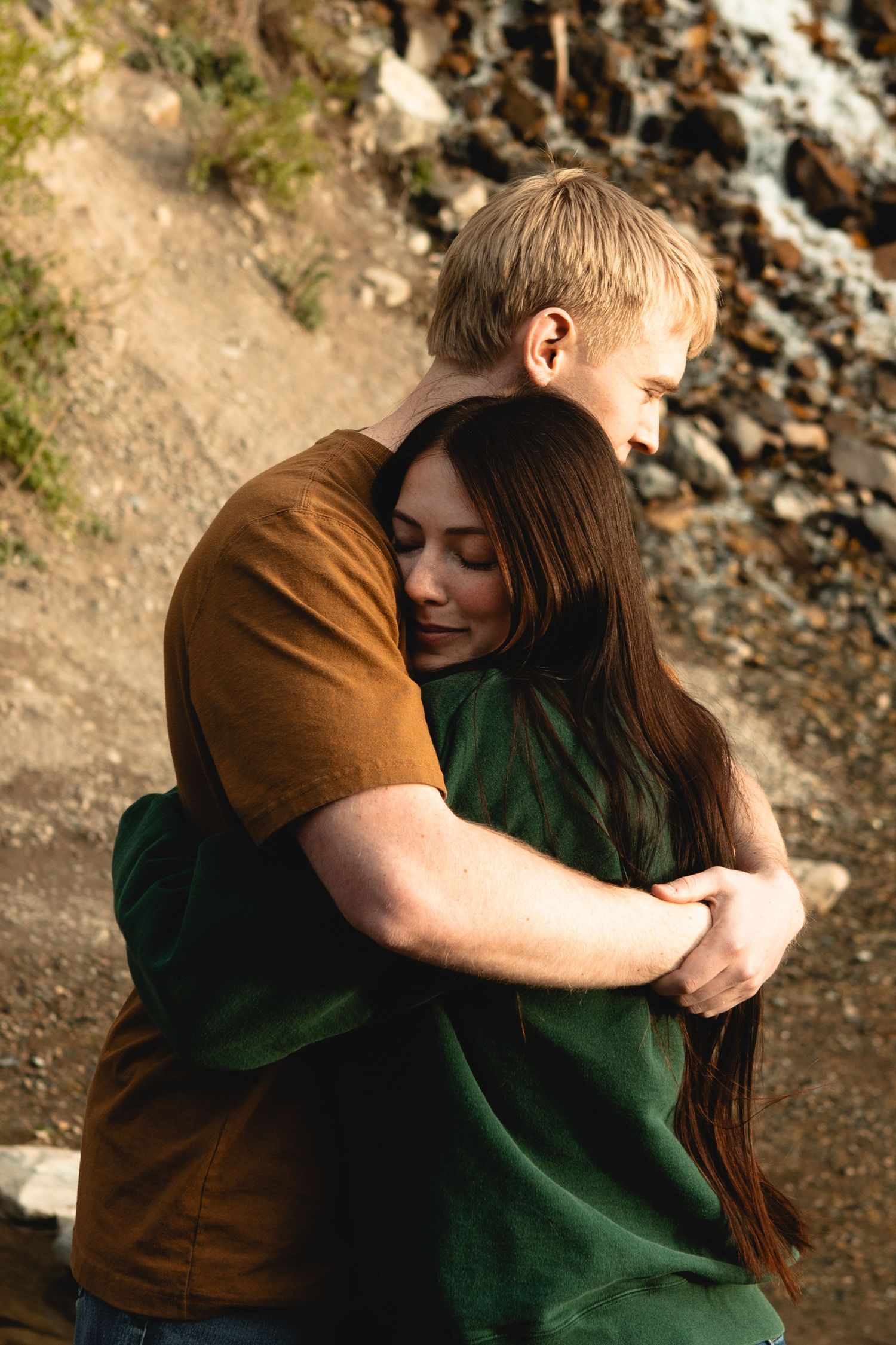 Utah couples and Engagement photo at bridal veil
