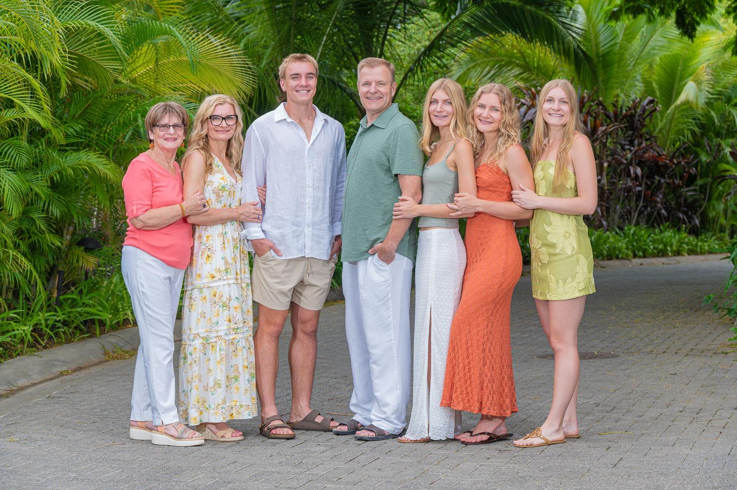 Sunset photo session in Riu Palace, Costa Rica