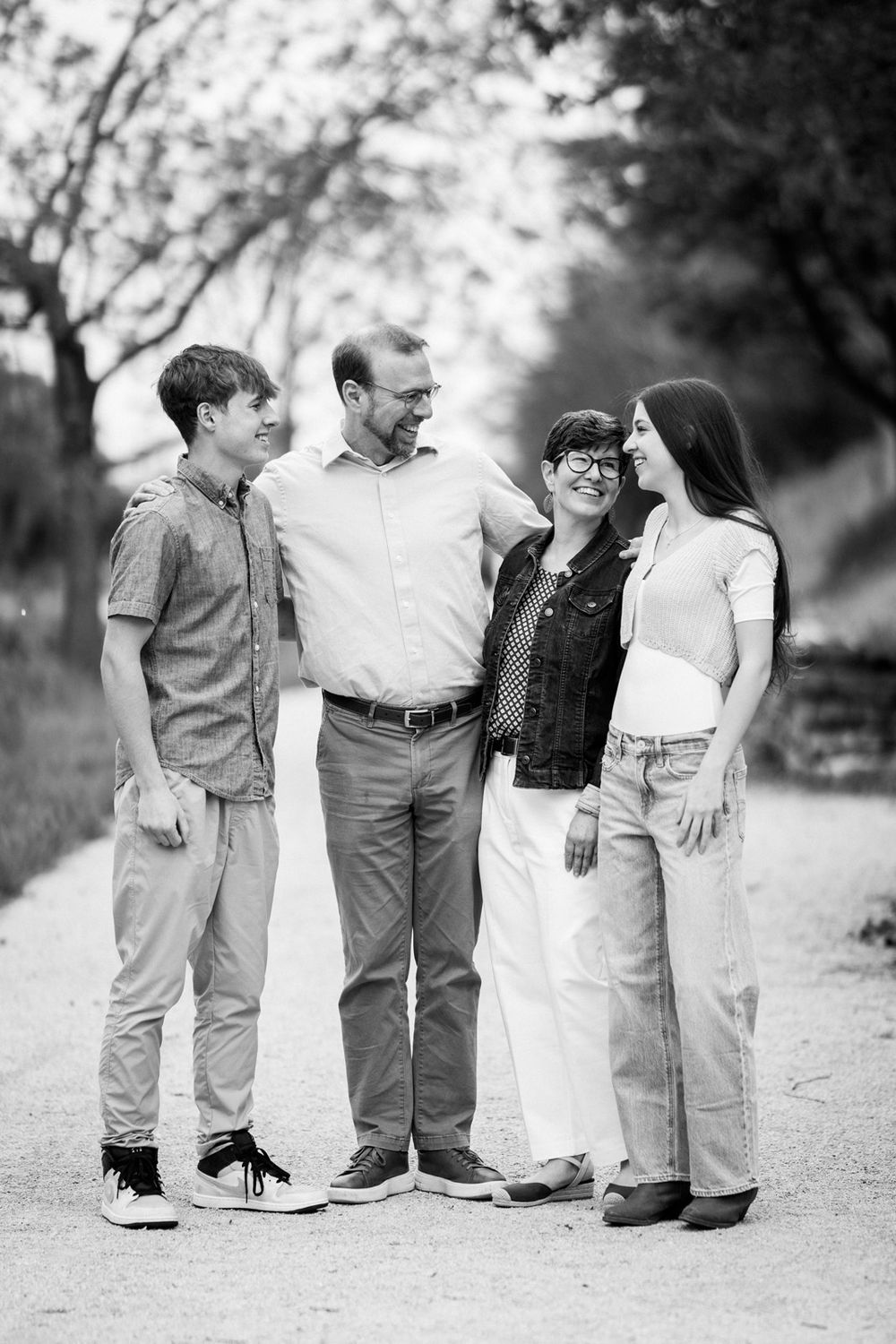 Family portraits in Lemont, Illinois. Two Birds Photography.