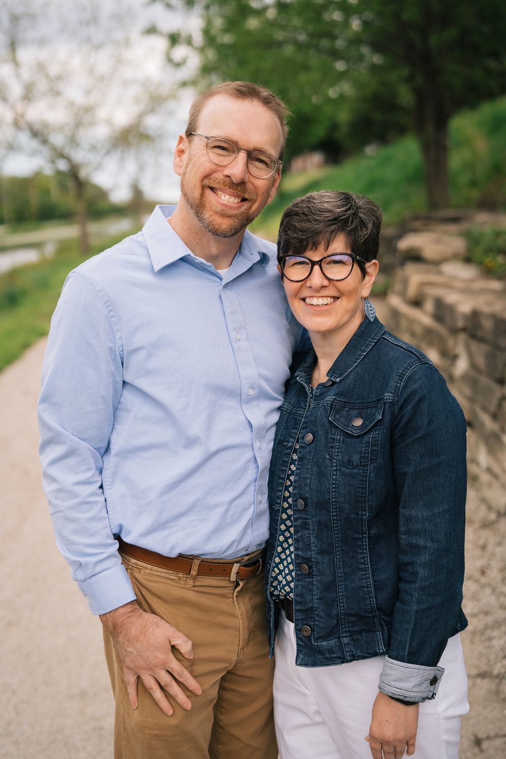 Family portraits in Lemont, Illinois. Two Birds Photography.