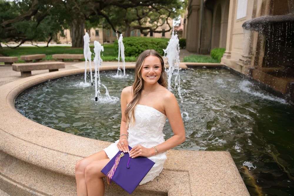 College graduation portraits at LSU in Baton Rouge.