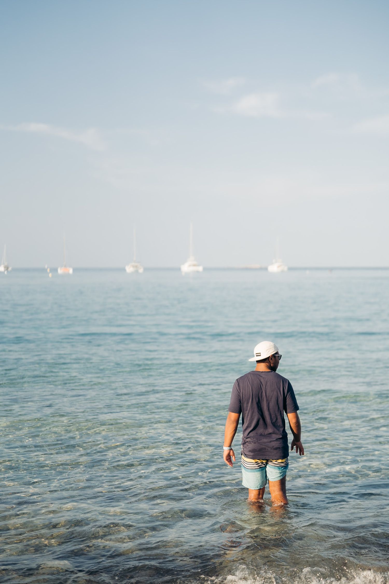 baigneur à la plage du petit spérone à bonifacio