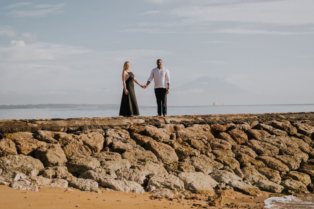 Maternity photoshoot at Conrad Nusa Dua Bali with ocean backdrop.