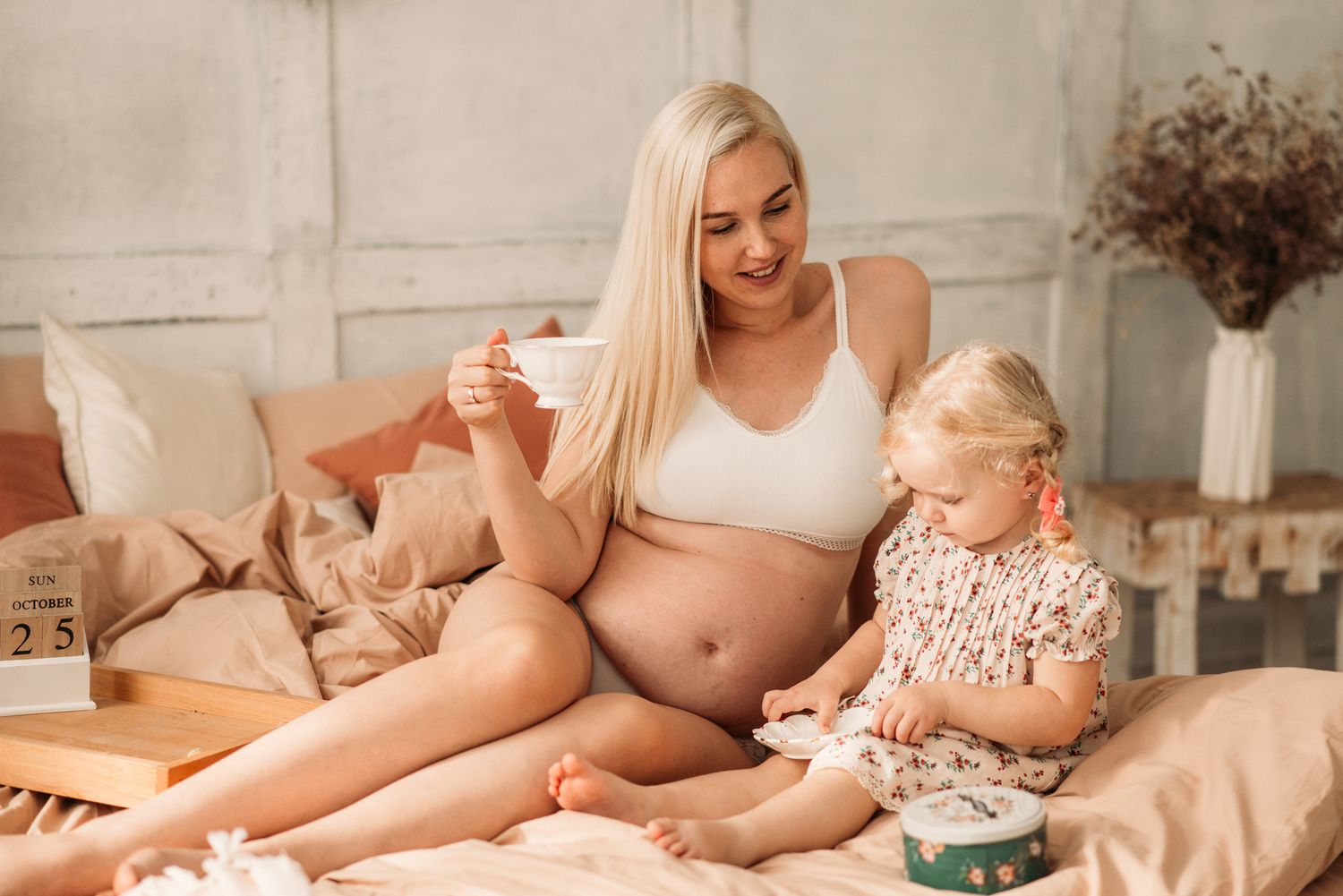 natural maternity photography Amsterdam