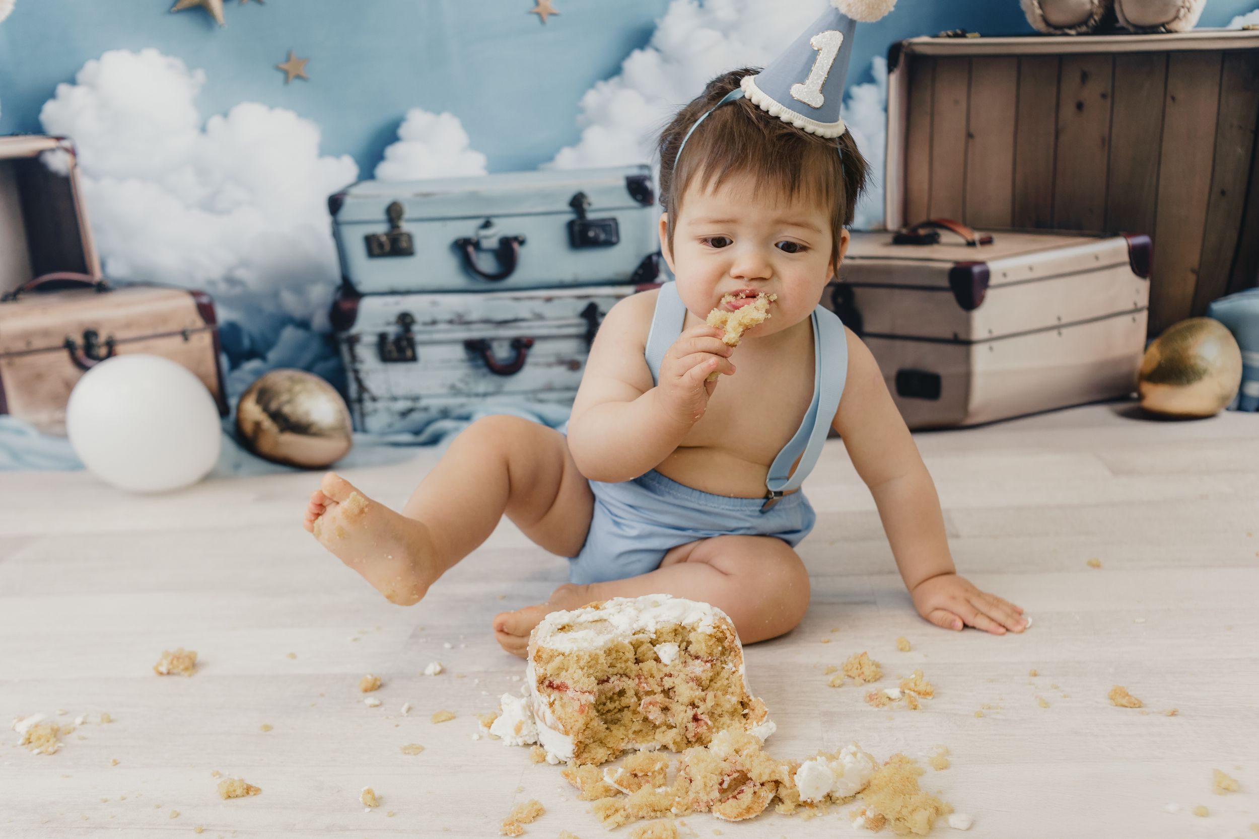 Amy Gray Photography | Newborn, Cake smash, Headshots, Couple, Children, maternity & Family Photographer in Ayr and Girvan