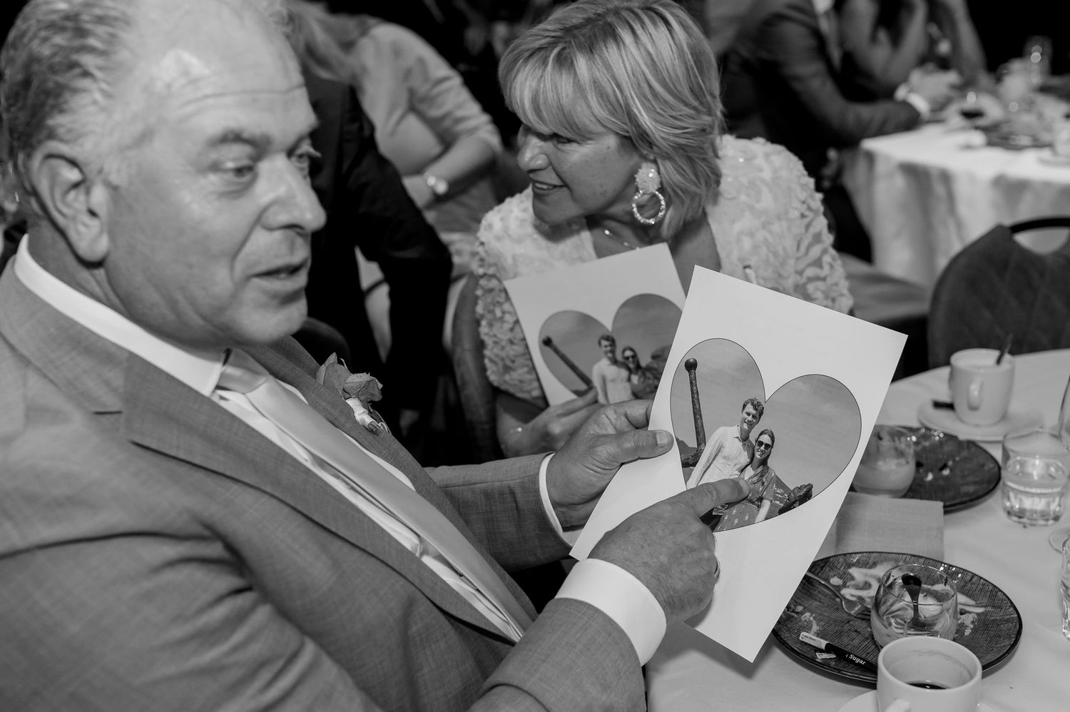 Diner van bruidspaar in de buurt van Amersfoort door de Christelijke trouwfotograaf