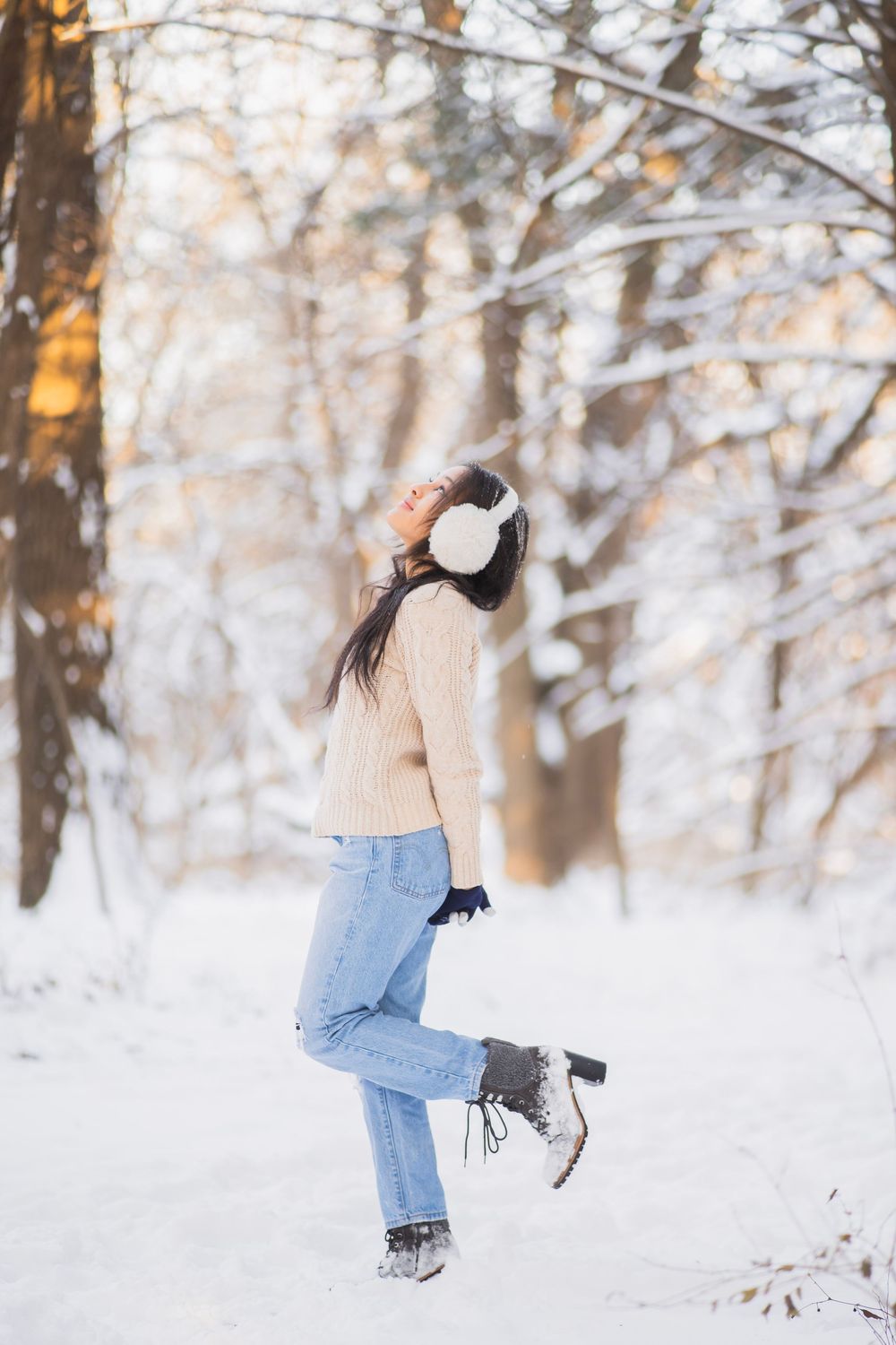 Snowy senior pictures in wichita ks