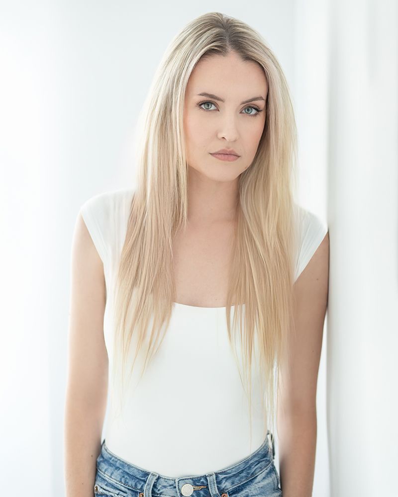 Headshot Photographer Chilliwack, Chilliwack Headshots, Headshots Chilliwack, Headshot Photos Chilliwack, Best in Creations