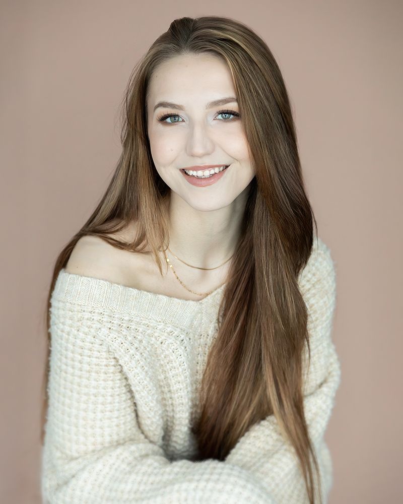 Headshot Photographer Chilliwack, Chilliwack Headshots, Headshots Chilliwack, Branding Photos Chilliwack, Headshot Photos Chilliwack