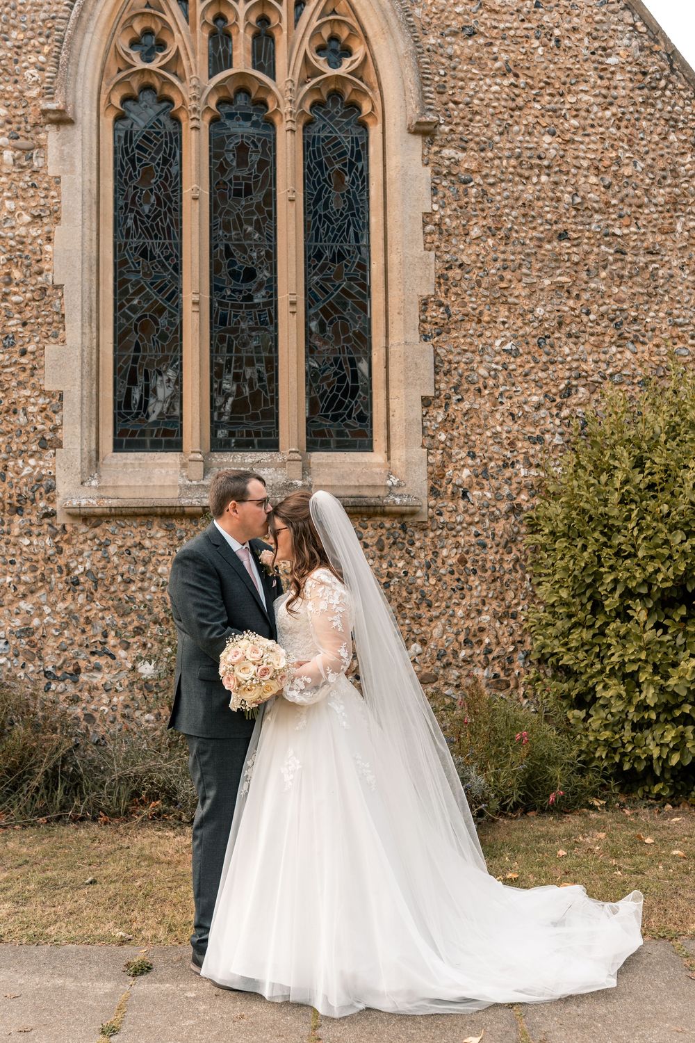 ESSEX BRIDE - ESSEX WEDDING PHOTOGRAPHY