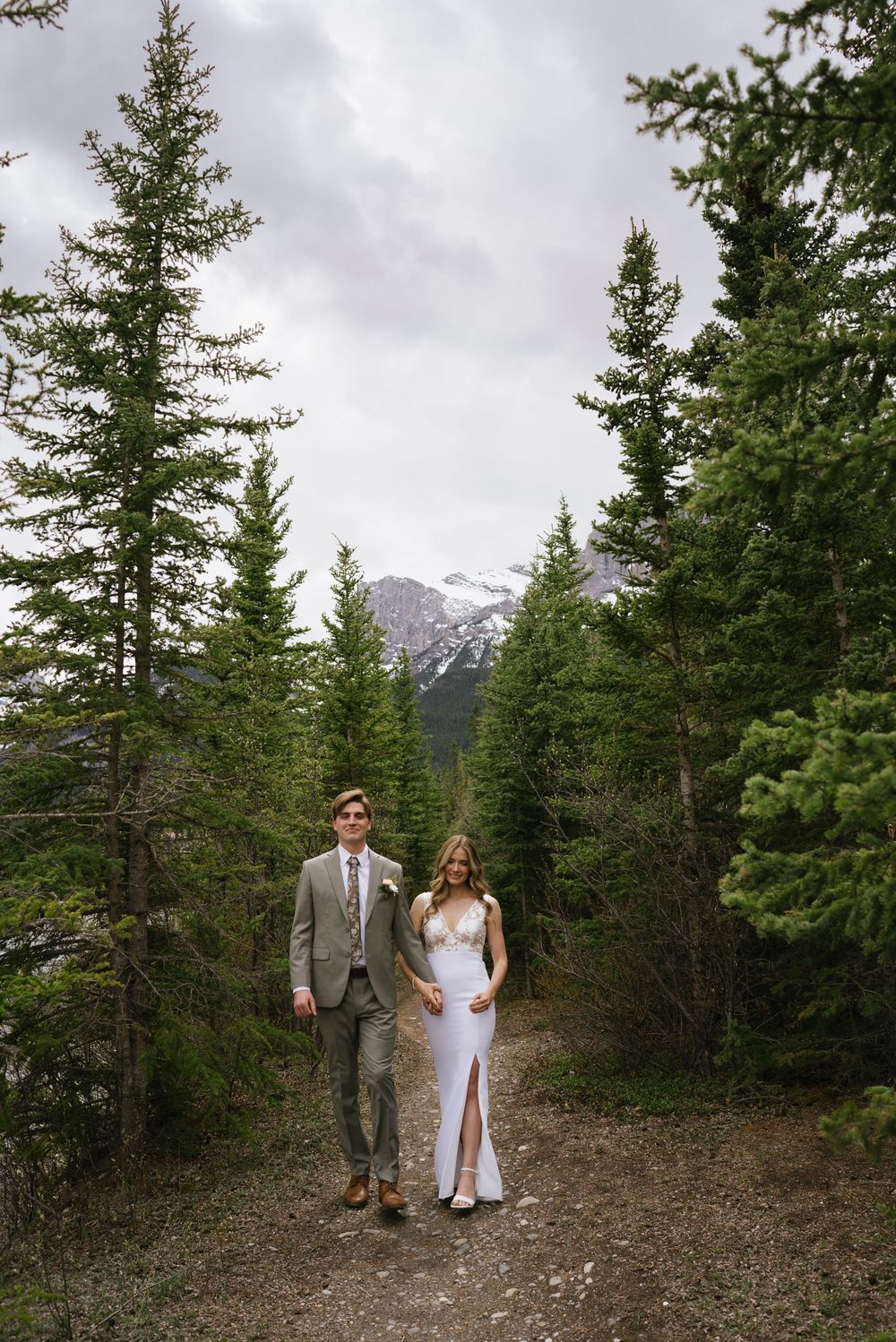 Canmore Elopement Wedding Photographer
Canmore Wedding Photographer