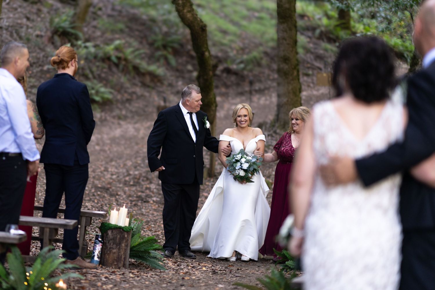 Mara + Connor | © Carly Arnwine Photography | Mendocino County | Leonard Lake Reserve | Northern California Wedding