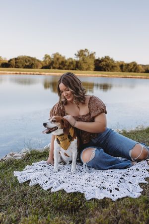 high school senior girl, senior portrait, field, flowers, New Haven mo, lake, dog