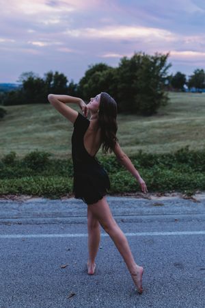high school senior girl, senior portrait, dancer, Borgia high school