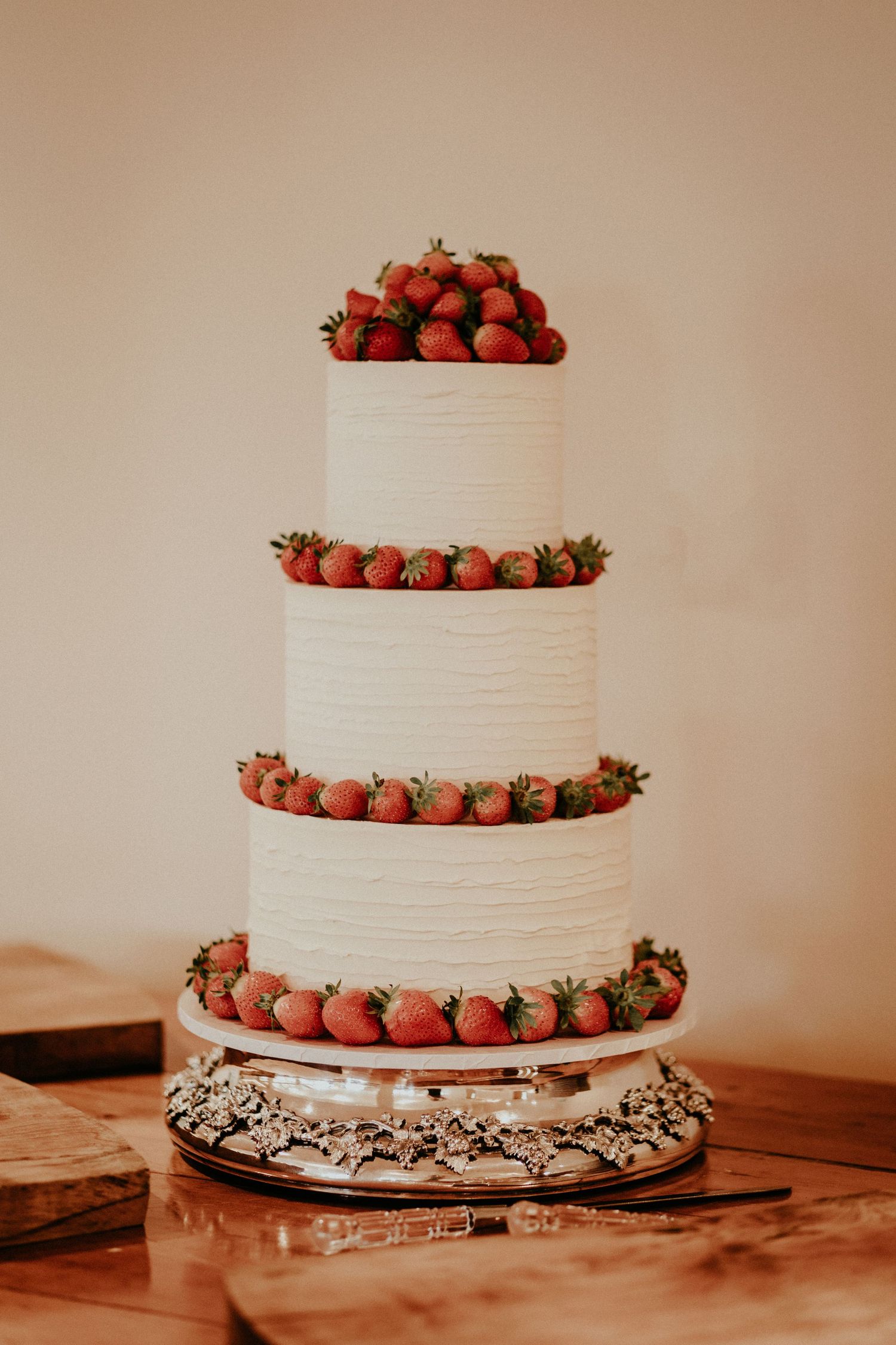 OLIVIA ROSSI PHOTOGRAPHY TREDUDWELL MANOR CORNWALL AND DEVON WEDDINGS