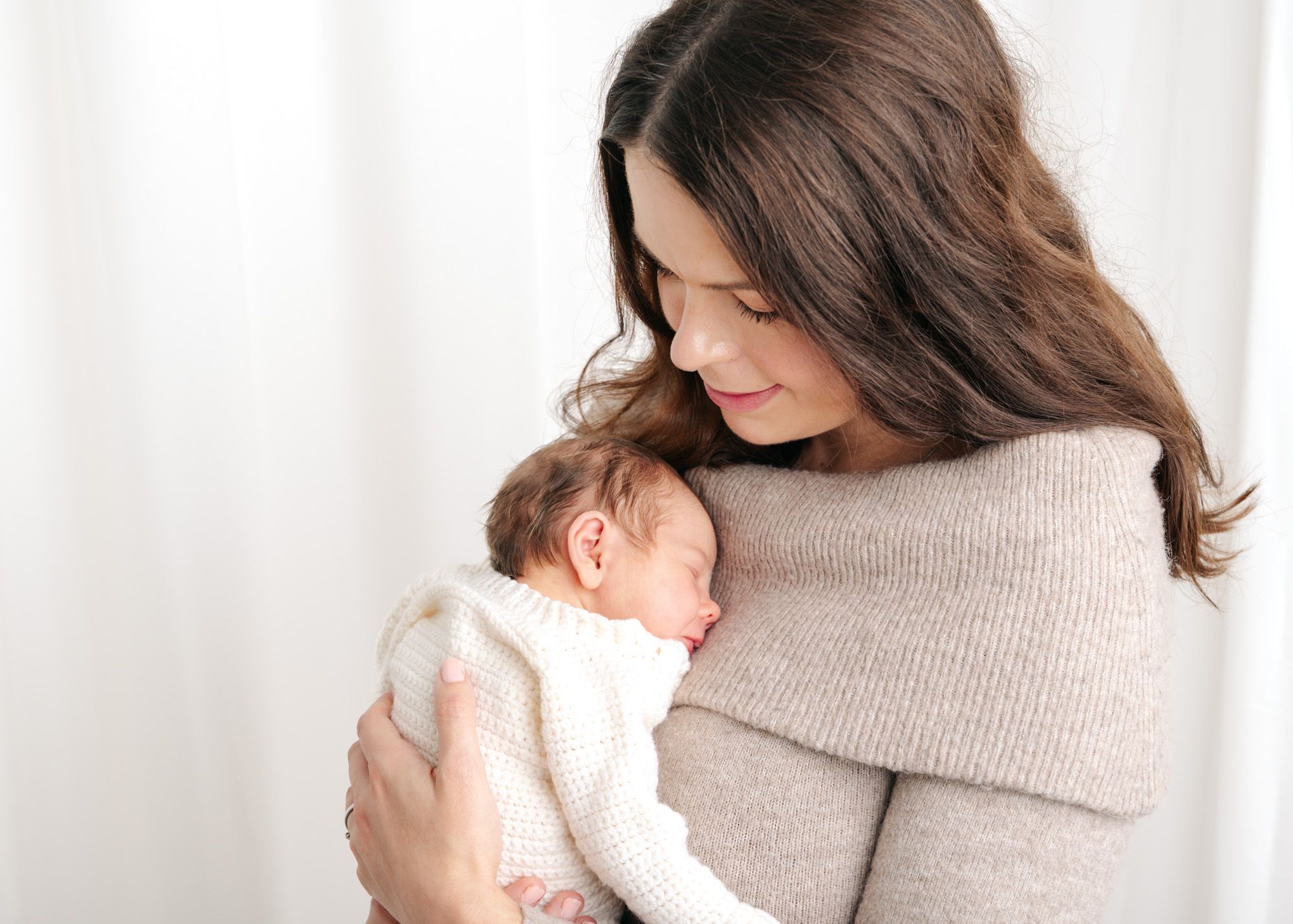 Newborn photography in Carluke studio – Lynsey Kay Photography