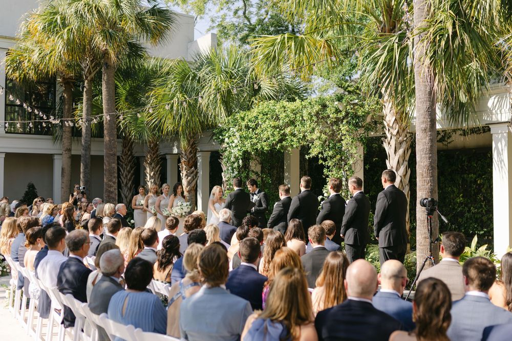 Cannon Green wedding photography captured by candid, timeless Charleston wedding photographer, Allison Hanson Photography