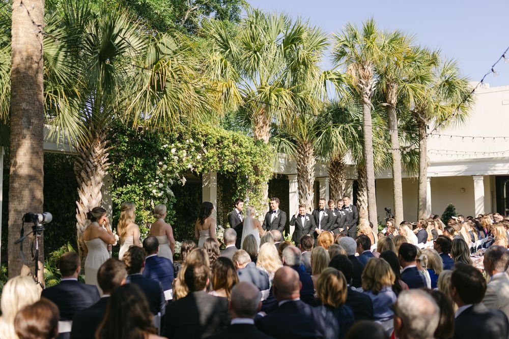 Cannon Green wedding photography captured by candid, timeless Charleston wedding photographer, Allison Hanson Photography