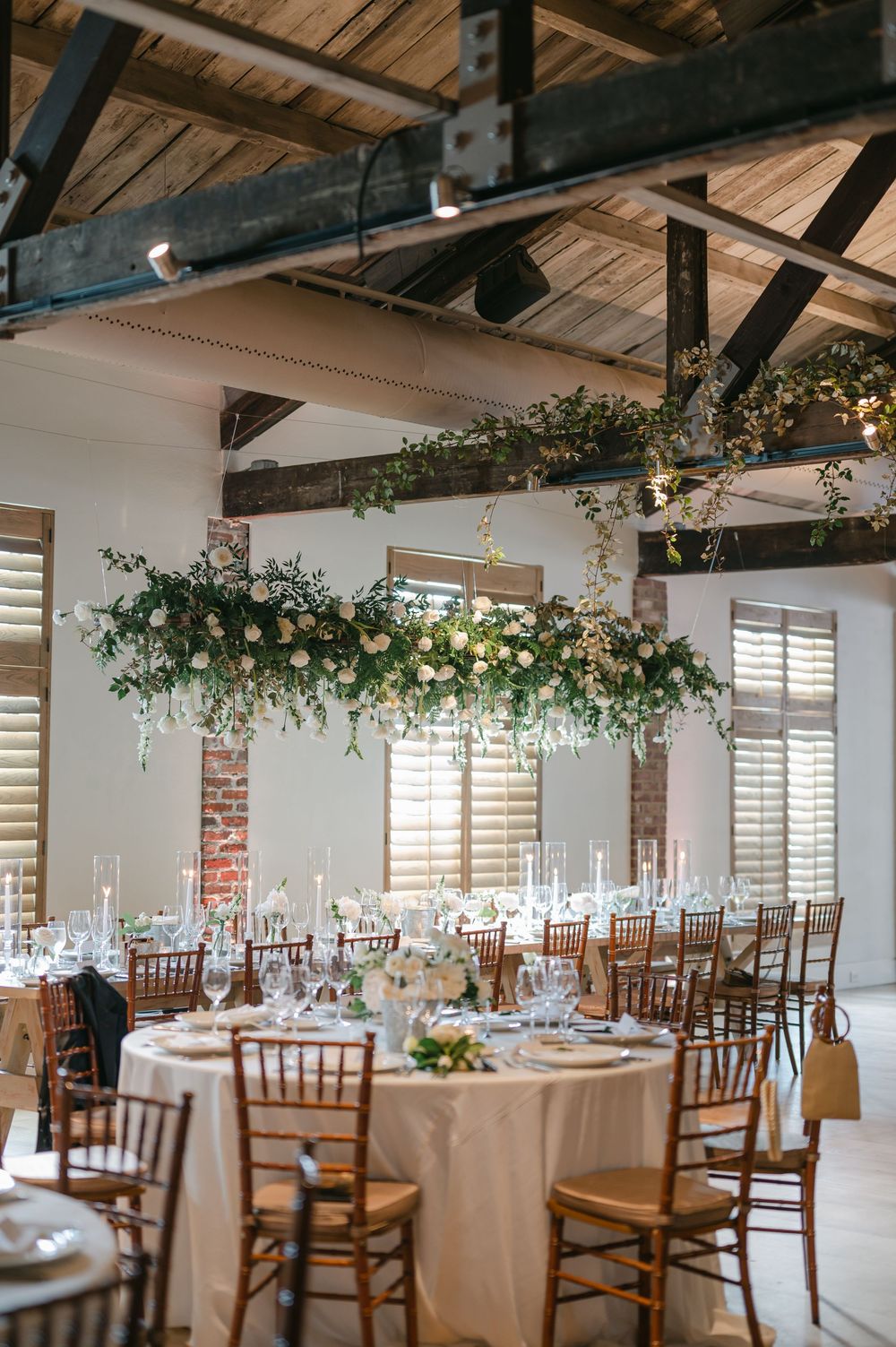 Cannon Green wedding photography captured by candid, timeless Charleston wedding photographer, Allison Hanson Photography
