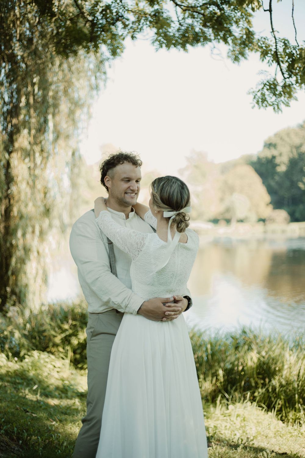 bad schwartau, kurpark bad schwartau, civil wedding, flowers, pretty bride, wedding dress, sun, lübeck, schleswig-holstein, bride
