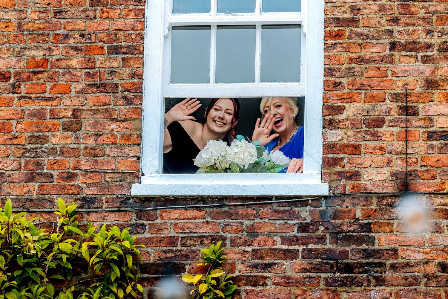 Natural guest moments at a Lincolnshire wedding venue.