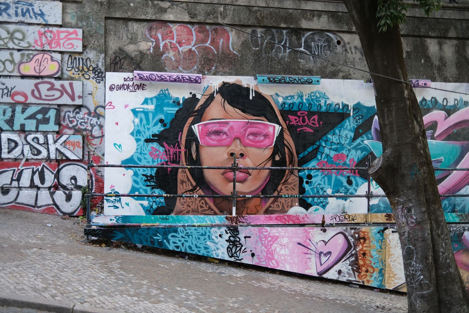 Metapix Studios Photography
Copyright Image 2026
Street art Portugal