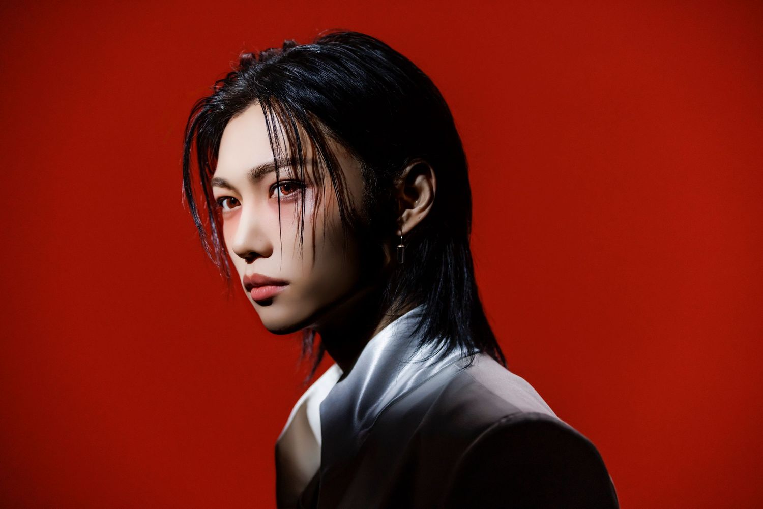 Felix of Stray Kids for LiSA ReawakeR (feat. Felix of Stray Kids)
photo by Viola Kam (V'z Twinkle)