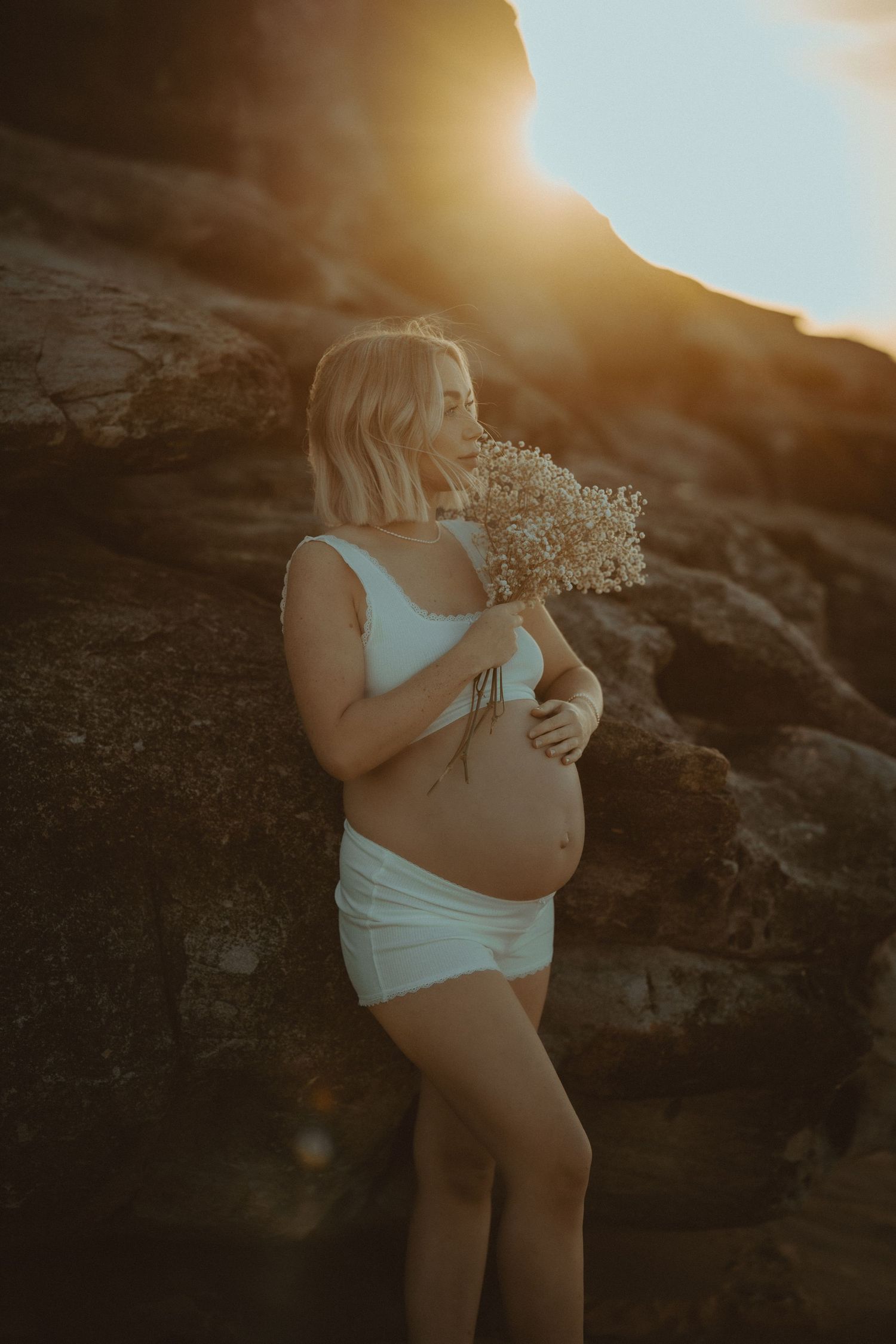 Documenting all walks of life, weddings, maternity, newborn and family photography. Sunshine Coast