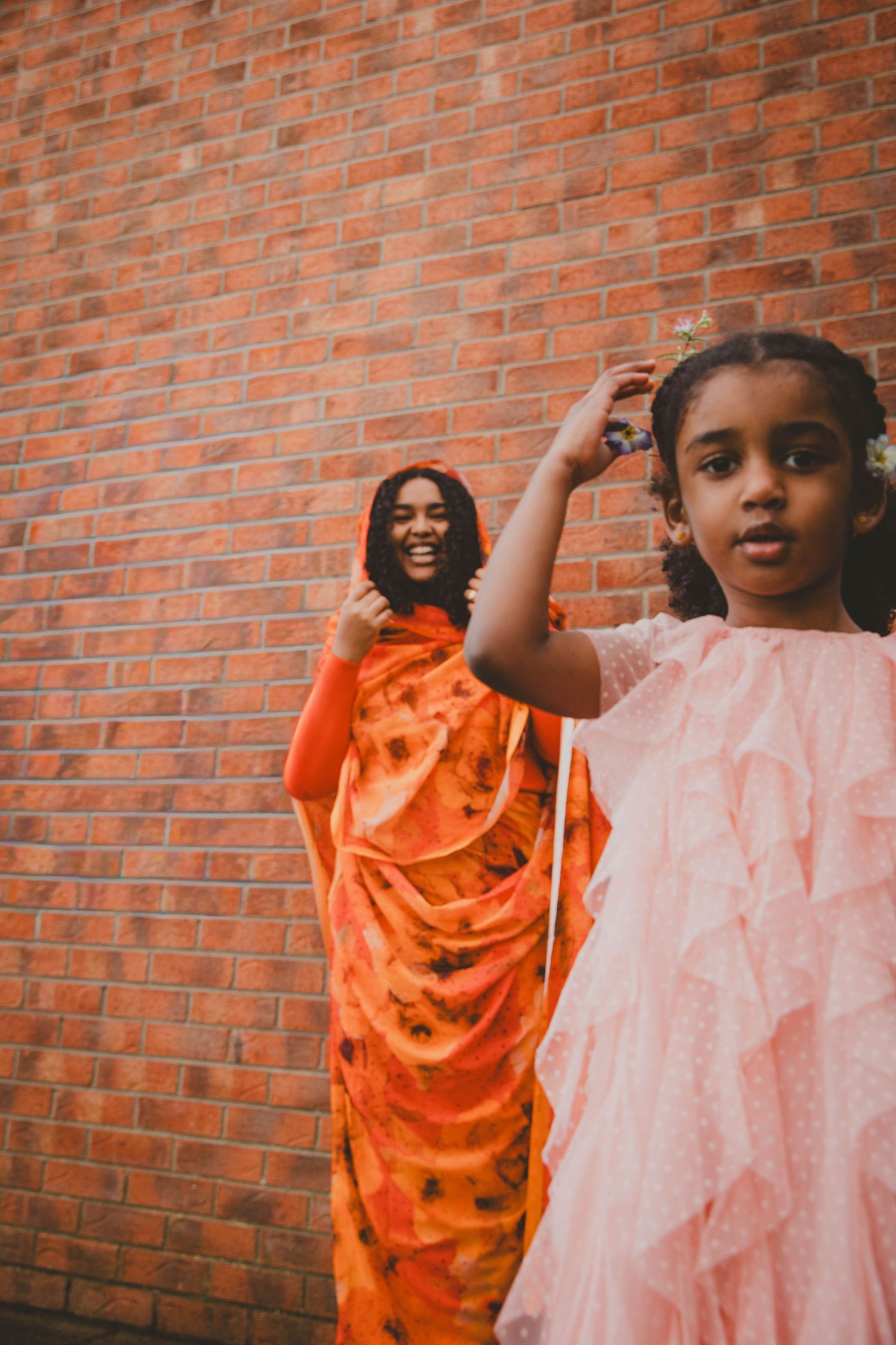 Portrait - Sudanese/Welsh Models wearing Toub in NORTH WALES, designed by HIMA RAHAMA. Photoshoot and Jewellery by KUKU Jewellery.