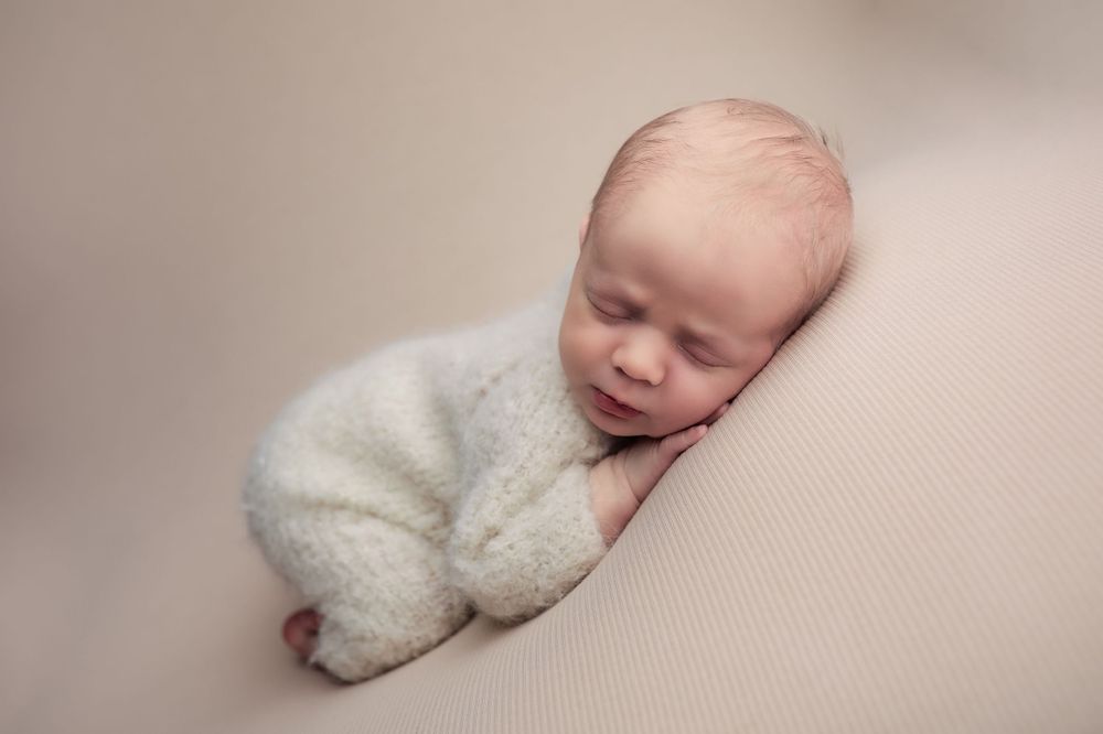 newborn photos, lifestyle family photographer