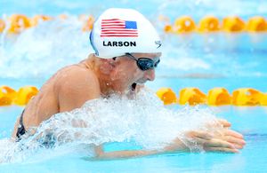 Breaststroke swimmer breathing between strokes