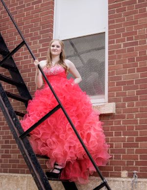 High School Senior Photographer Lloydminster Alberta