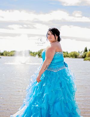 Midday Pose in Bud Miller All Seasons Park. Lloydminster Alberta