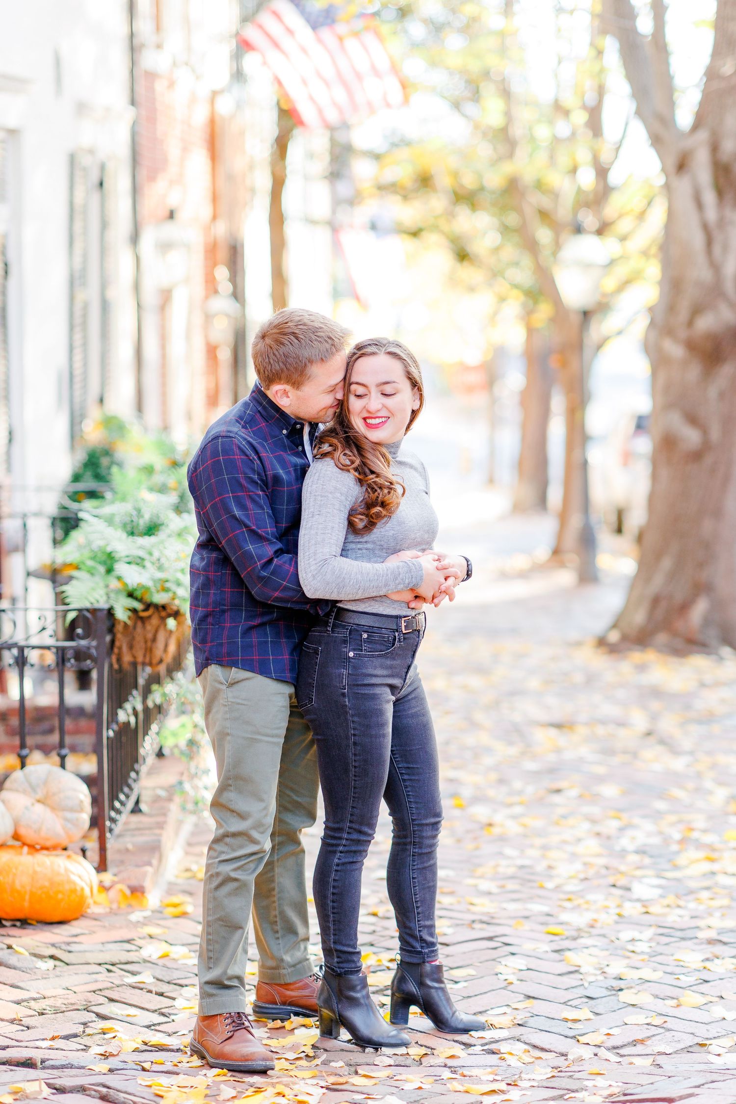 OLD TOWN ALEXANDRIA ENGAGEMENT PICTURES
