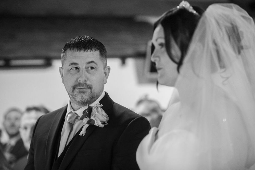 Natural Wedding Photography Buckinghamshire