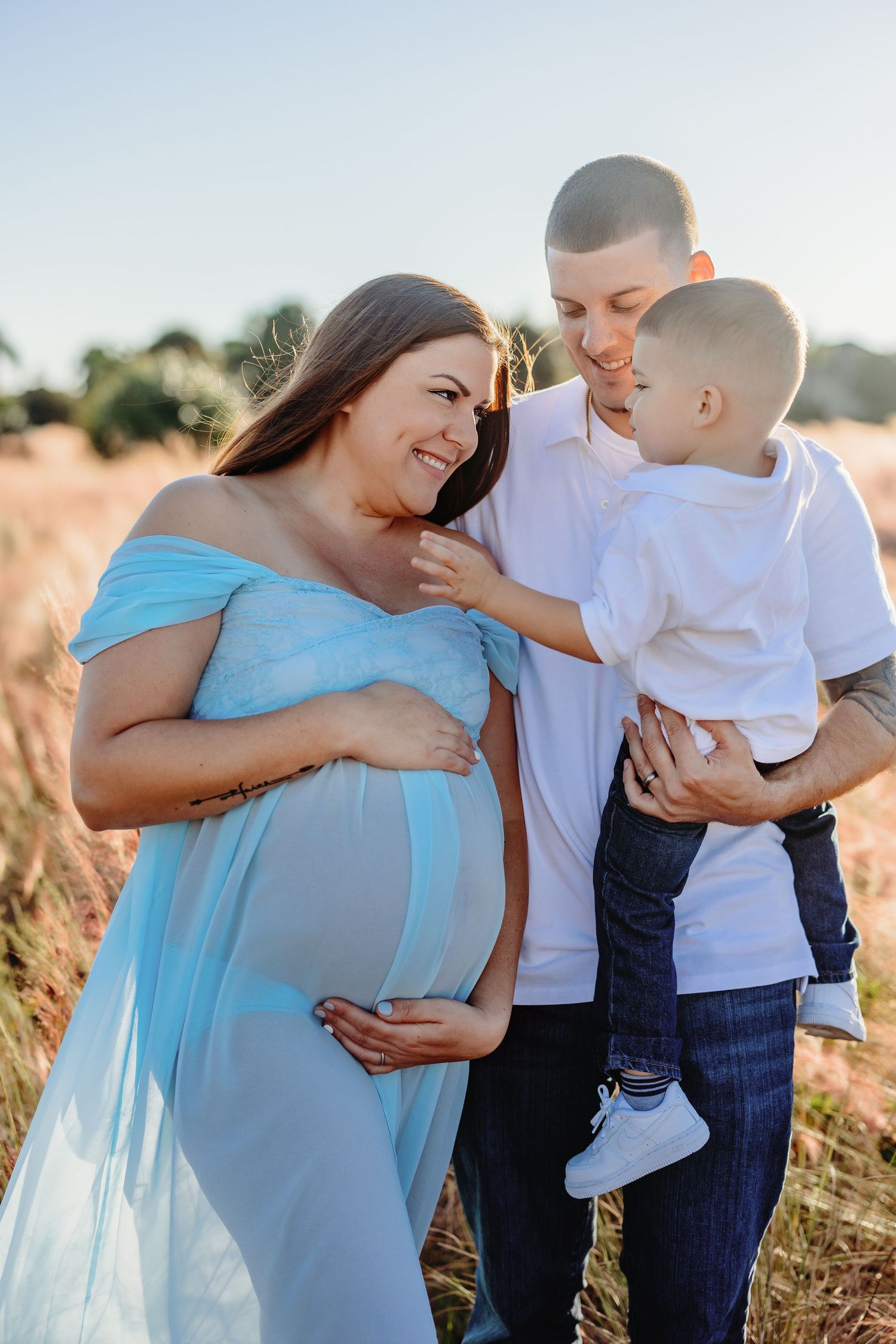 Brandon Riverview maternity photographer