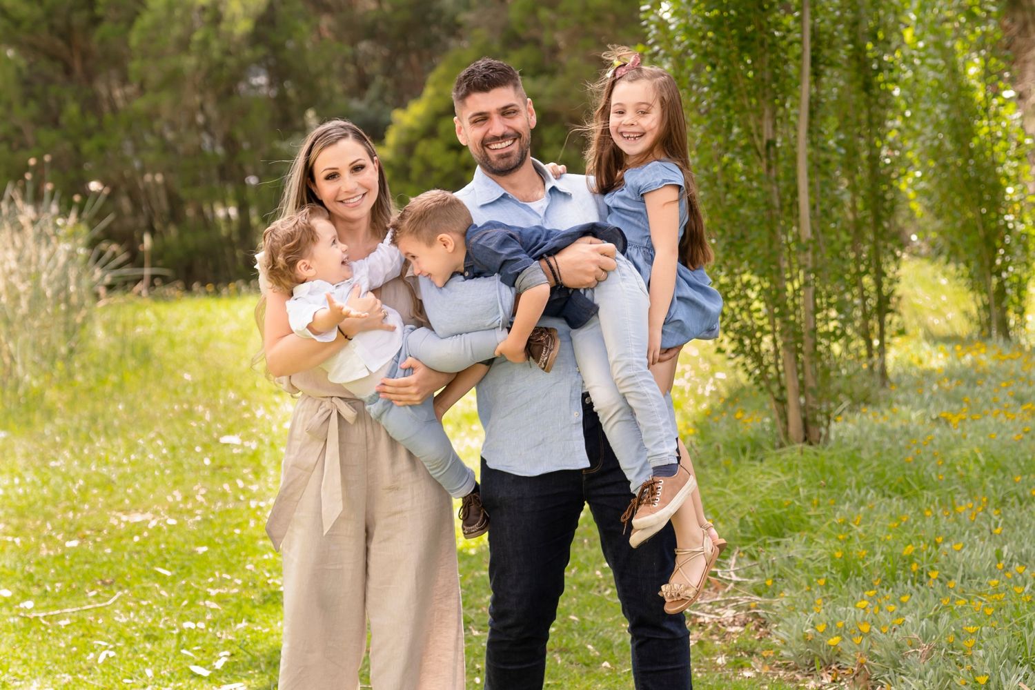 Family portrait photography session Melbourne western suburbs candid posed professional